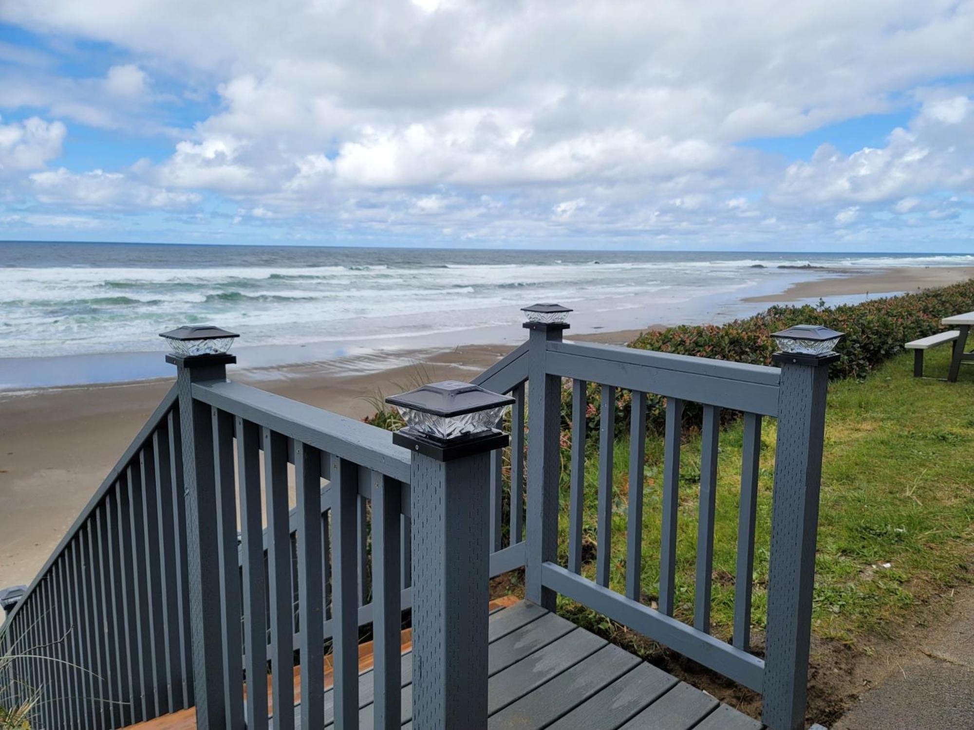 West Beach Suites Lincoln City Buitenkant foto