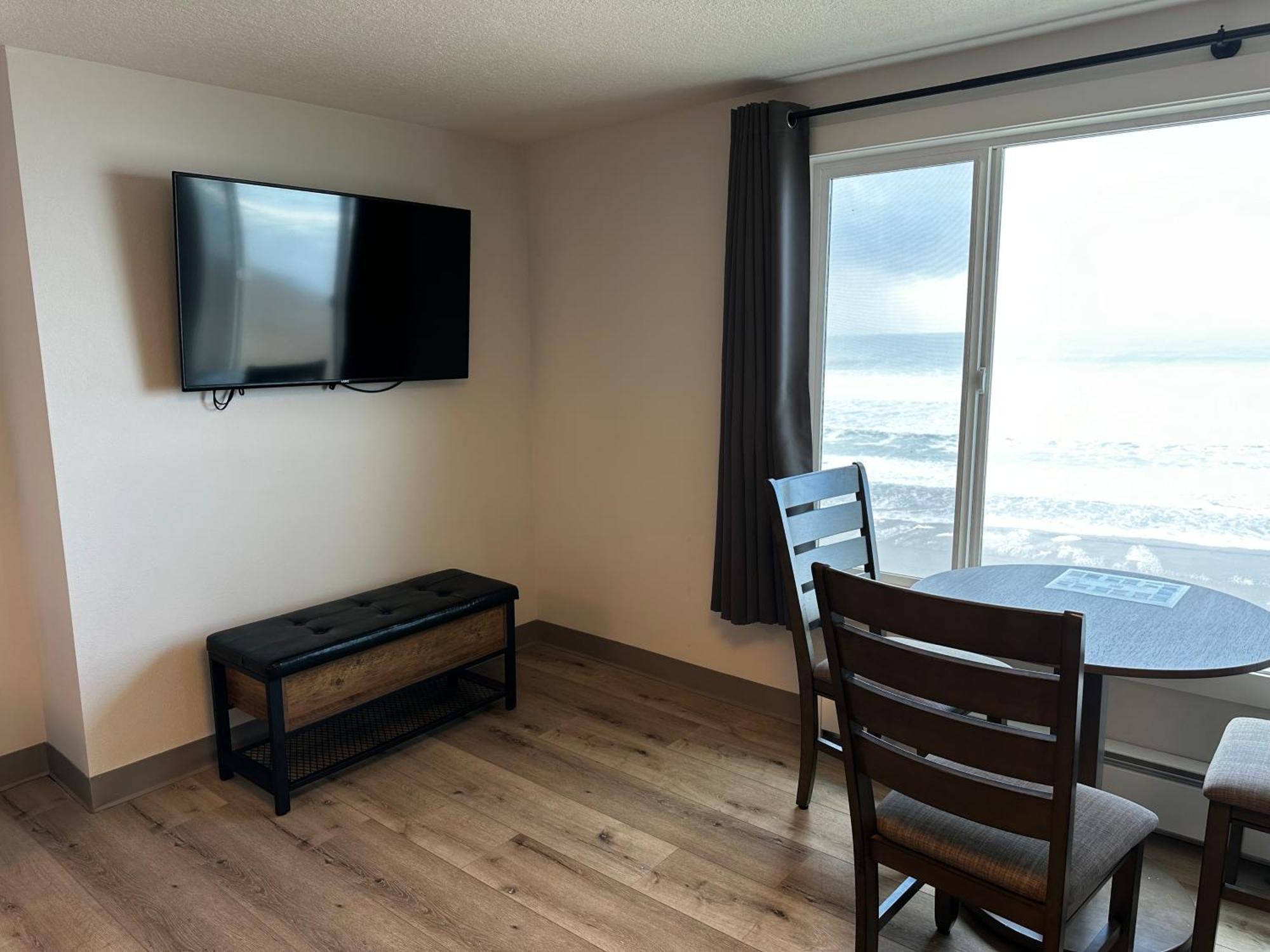 West Beach Suites Lincoln City Buitenkant foto